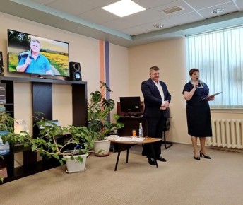 Известные российские литераторы прибыли на Чукотку с серией творческих встреч