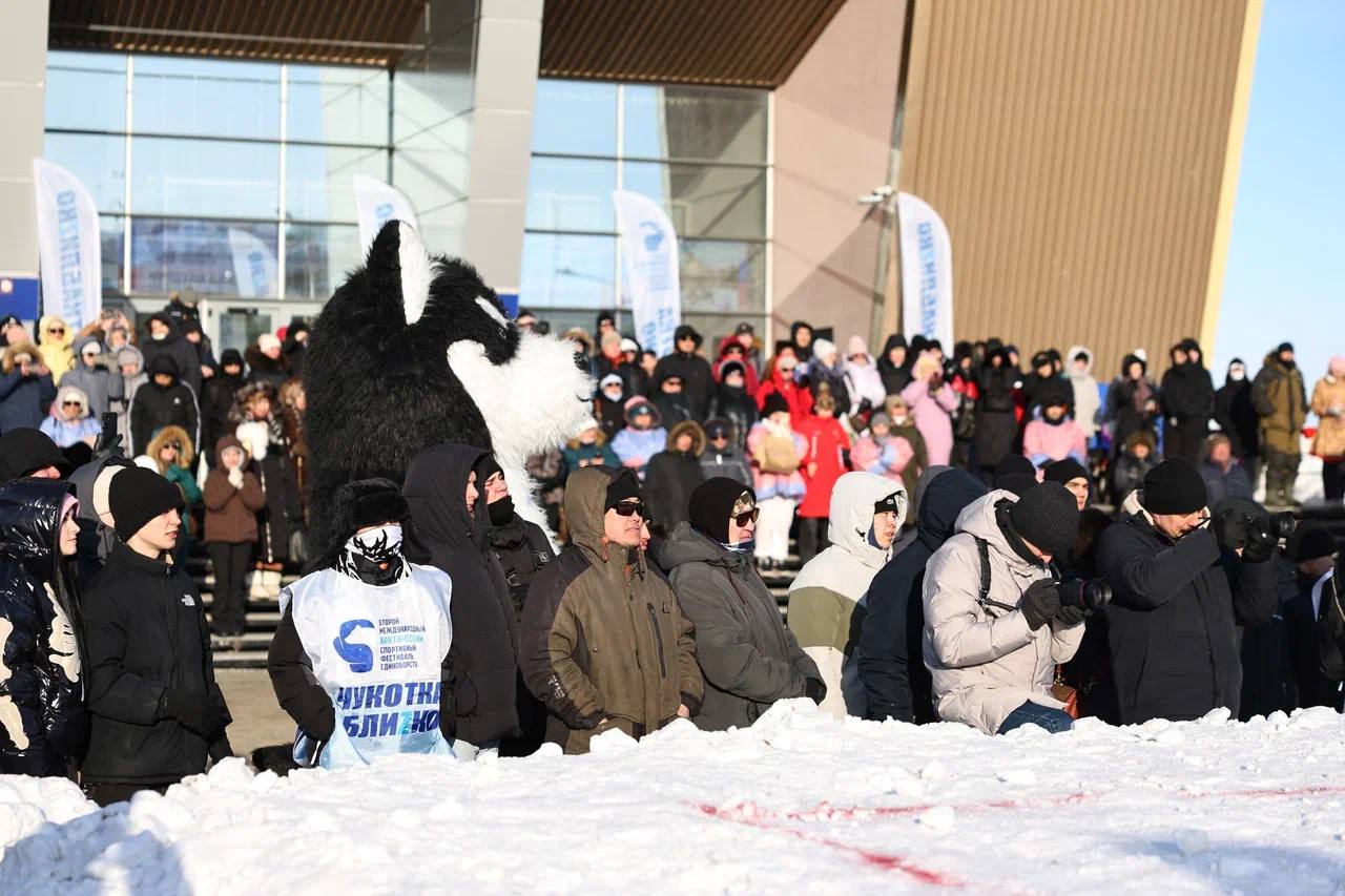 Продолжаем рассказывать подробности турнира по национальной чукотской борьбе тэйкэв! Продолжаем рассказывать подробности турнира по национальной чукотской борьбе тэйкэв!