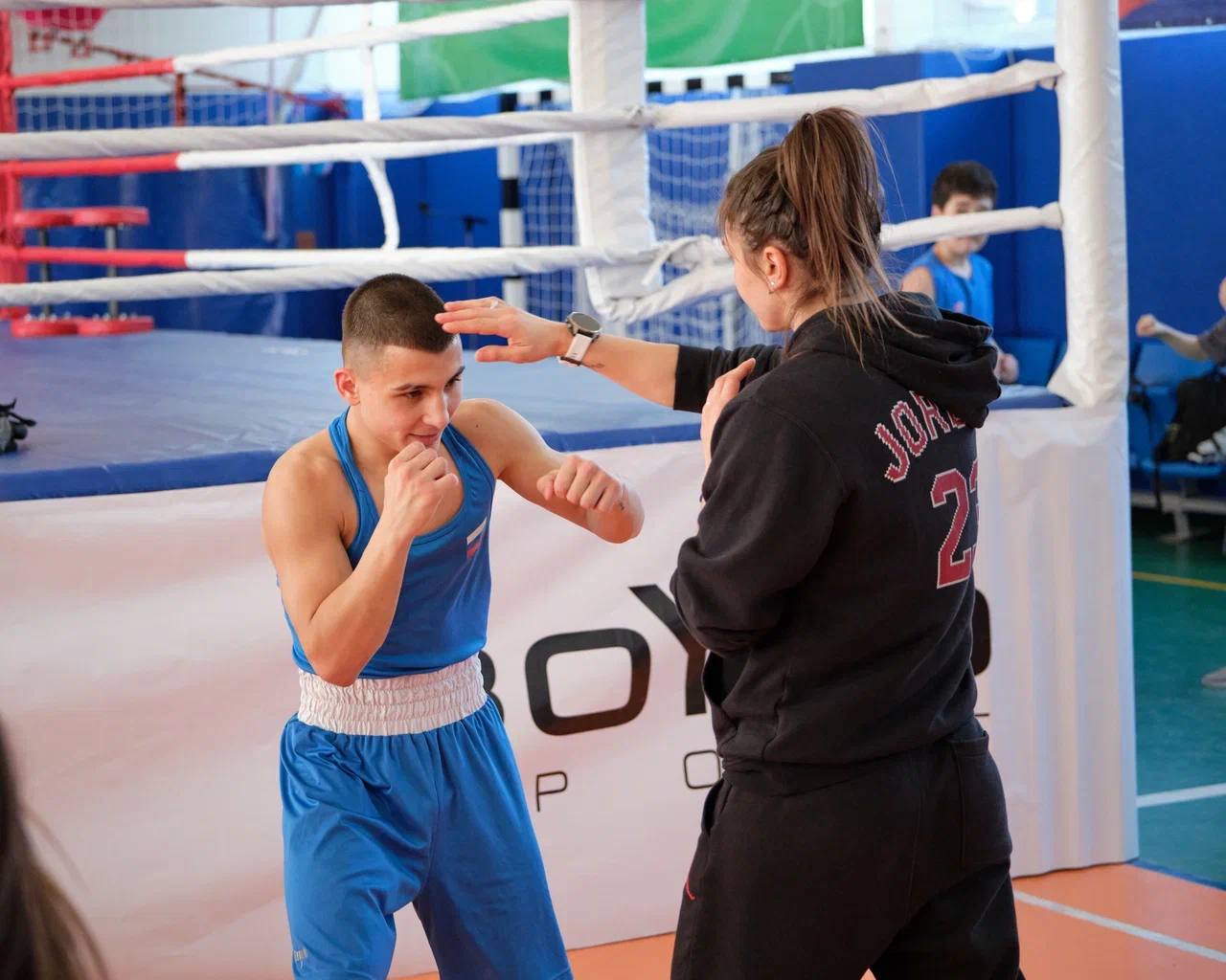 Атмосфера мастер-класса по боксу Атмосфера мастер-класса по боксу