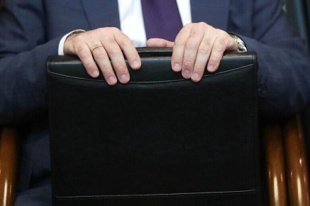 Госдума готовит изменения в правилах проверки доходов депутатов