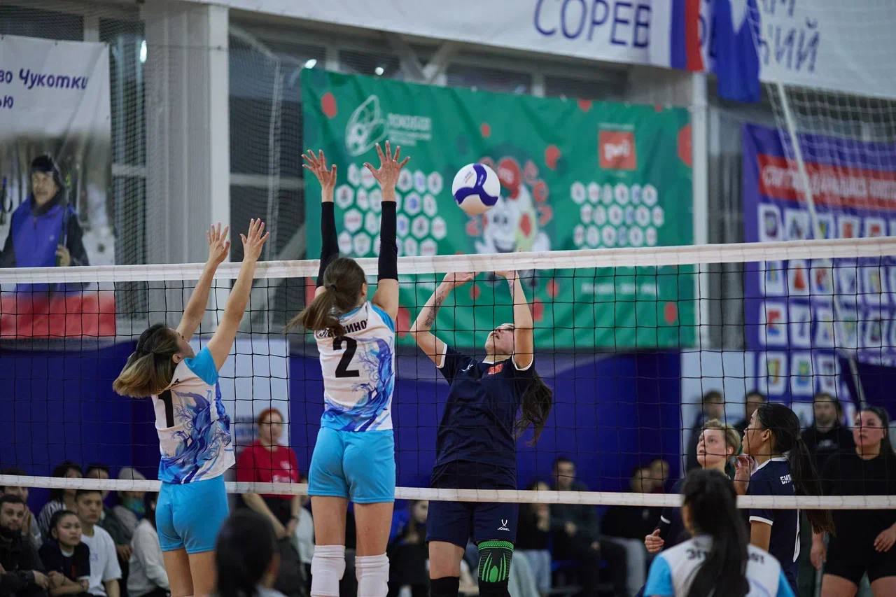 Владислав Кузнецов: Сегодня в Анадыре стартовали первые игры на Кубок Губернатора — 2026 Владислав Кузнецов: Сегодня в Анадыре стартовали первые игры на Кубок Губернатора — 2026