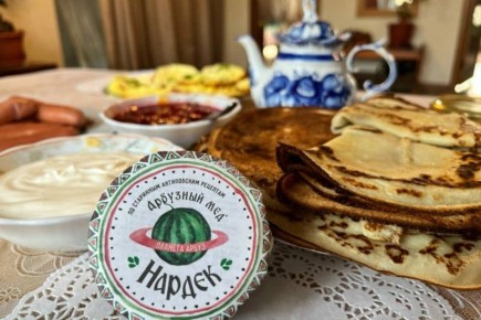 Как семья из Антиповки возродила древний рецепт арбузного меда