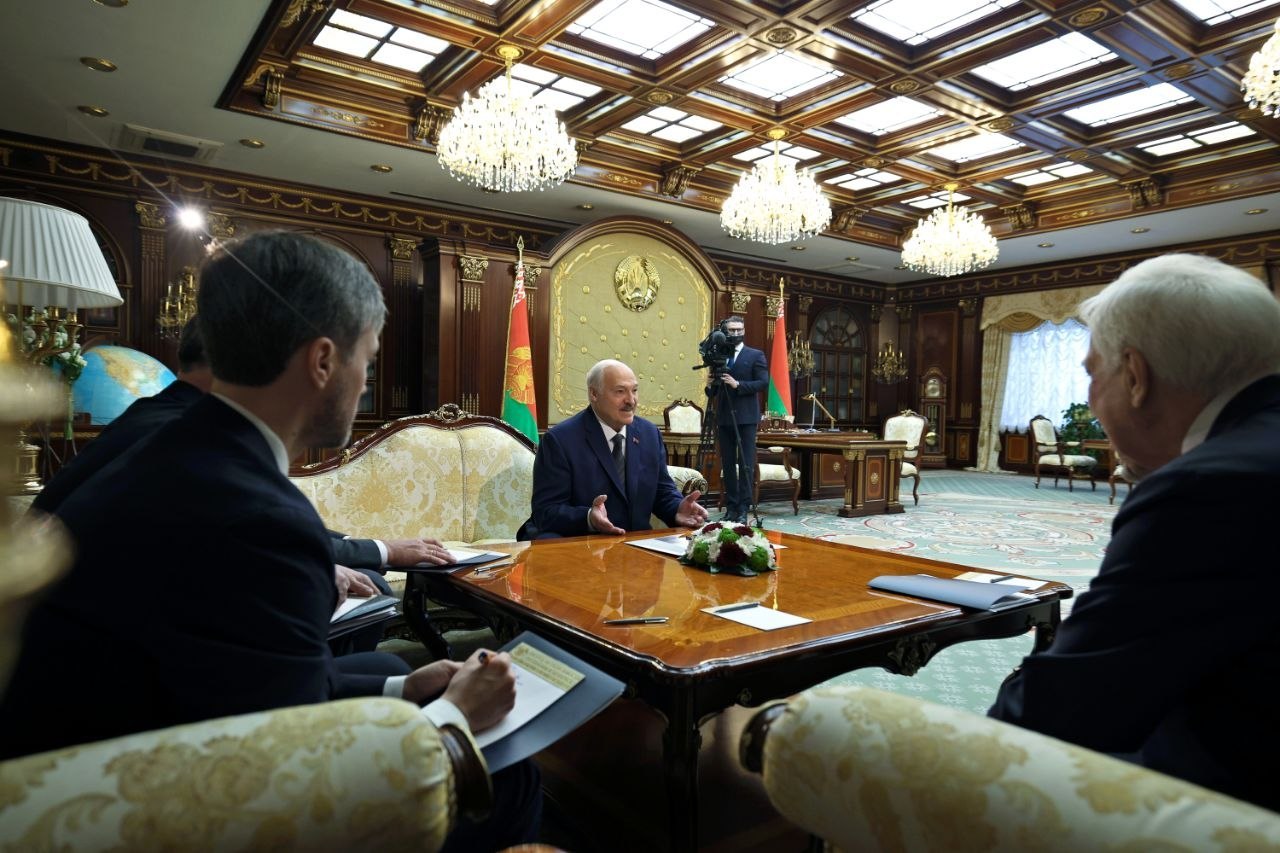 Владислав Кузнецов: Делегация Чукотского автономного округа работает в Республике Беларусь Владислав Кузнецов: Делегация Чукотского автономного округа работает в Республике Беларусь