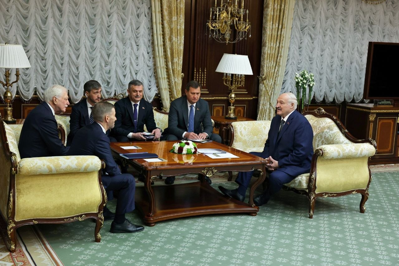 Владислав Кузнецов: Делегация Чукотского автономного округа работает в Республике Беларусь Владислав Кузнецов: Делегация Чукотского автономного округа работает в Республике Беларусь