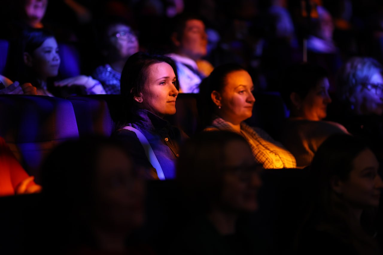 В Анадыре стартовал юбилейный Арктический кинофестиваль «Золотой ворон» В Анадыре стартовал юбилейный Арктический кинофестиваль «Золотой ворон»