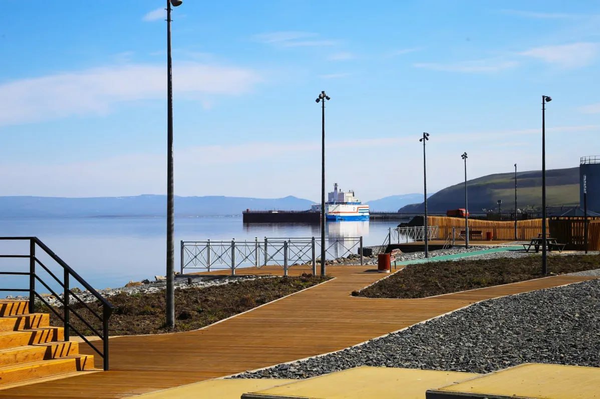 Обновлённая набережная Певека получила высокую оценку горожан