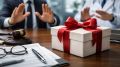 Как подарки могут стоить карьеры: важные нюансы для учителей и врачей