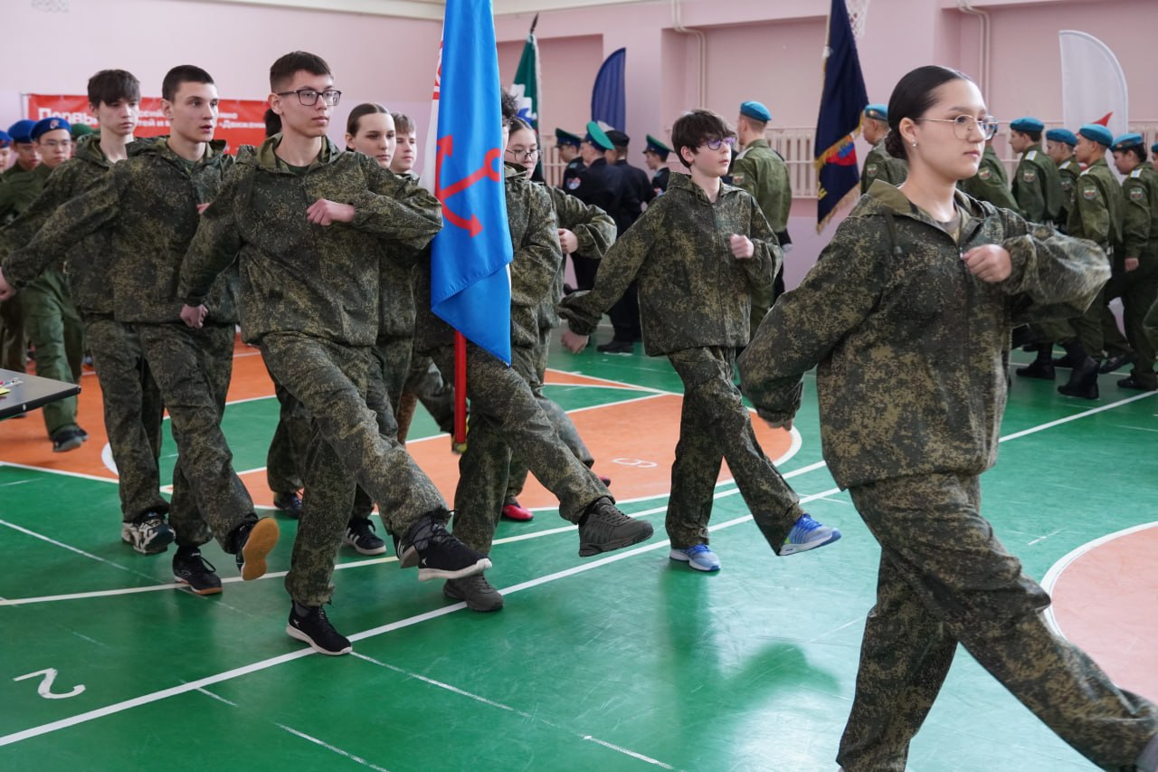 В столице Чукотки стартовал региональный этап Всероссийской военно-патриотической игры «Зарница 2.0» В столице Чукотки стартовал региональный этап Всероссийской военно-патриотической игры «Зарница 2.0»