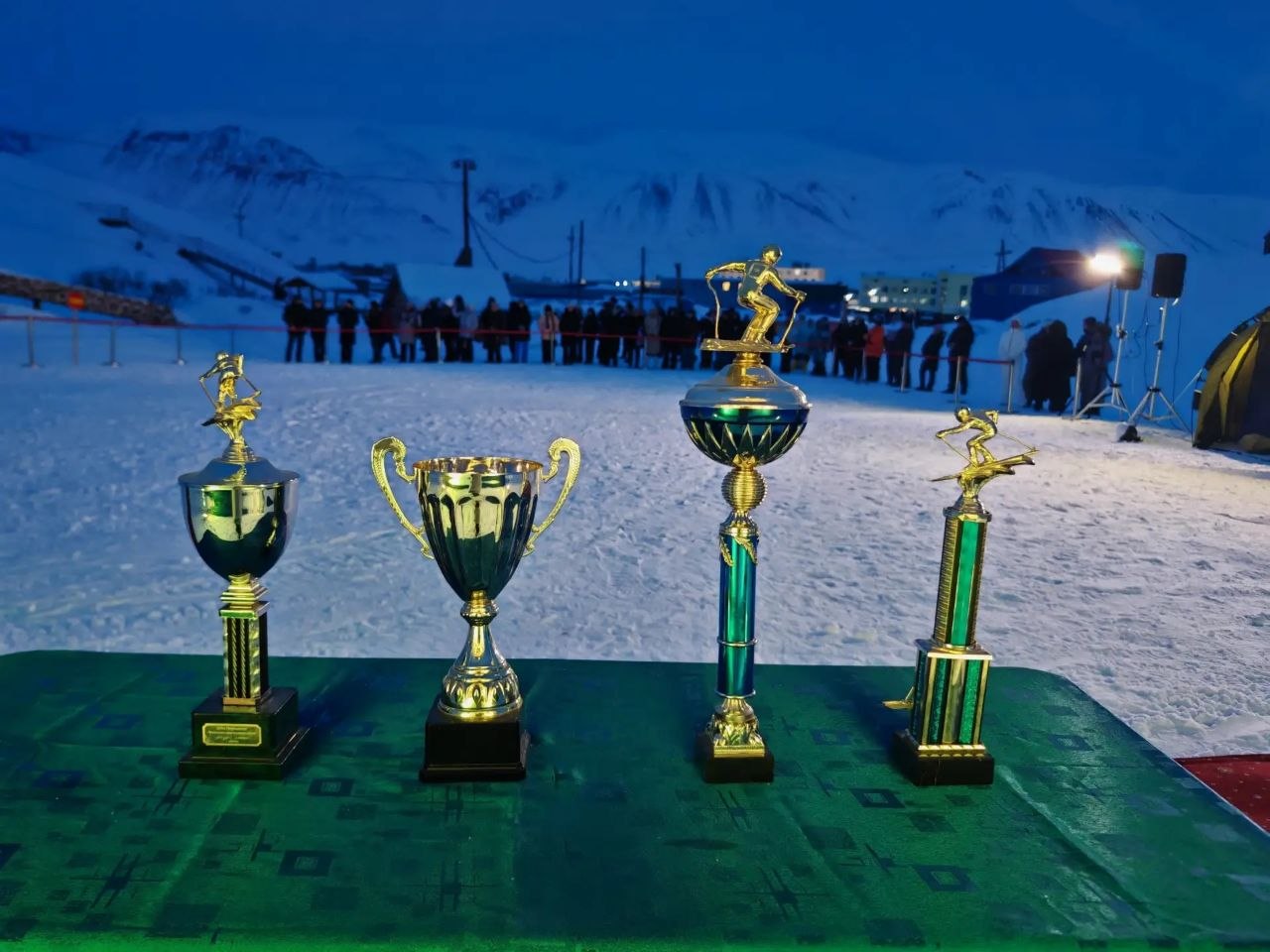 В Эгвекиноте прошла церемония открытия окружных соревнований по горнолыжному спорту