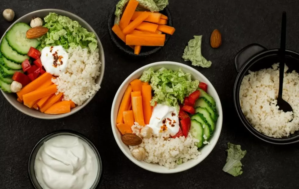 Как быстро восстановиться после праздников: продукты для легкости и энергии