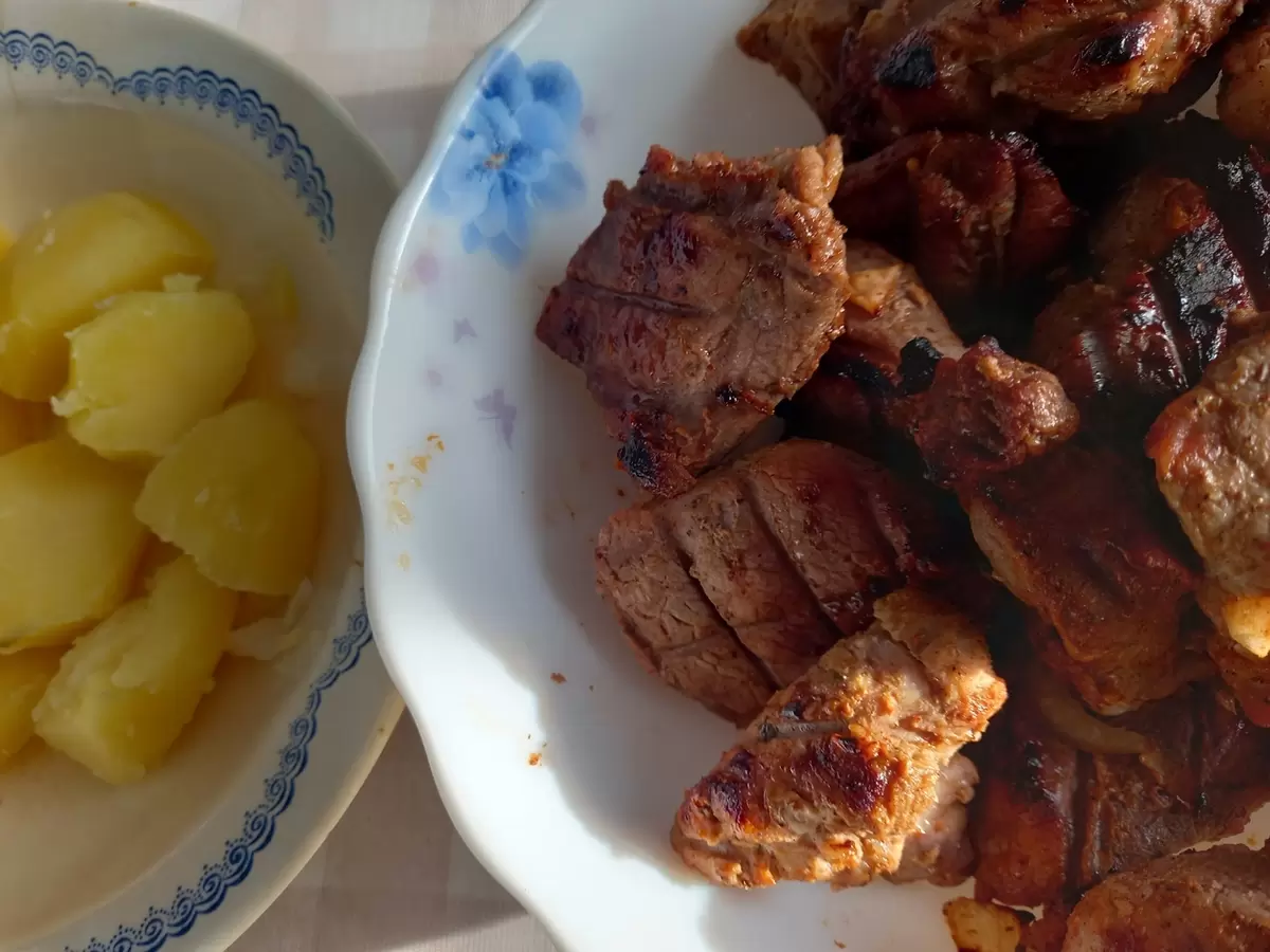 Сколько мы тратим на мясо в месяц и почему это становится частью семейного бюджета