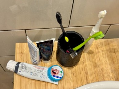 Как сохранить здоровье зубов без щётки и пасты: советы уфимского стоматолога