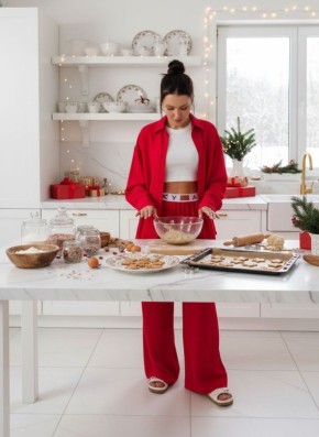 Праздничный стиль: как встретить торжества с элегантностью и вкусом