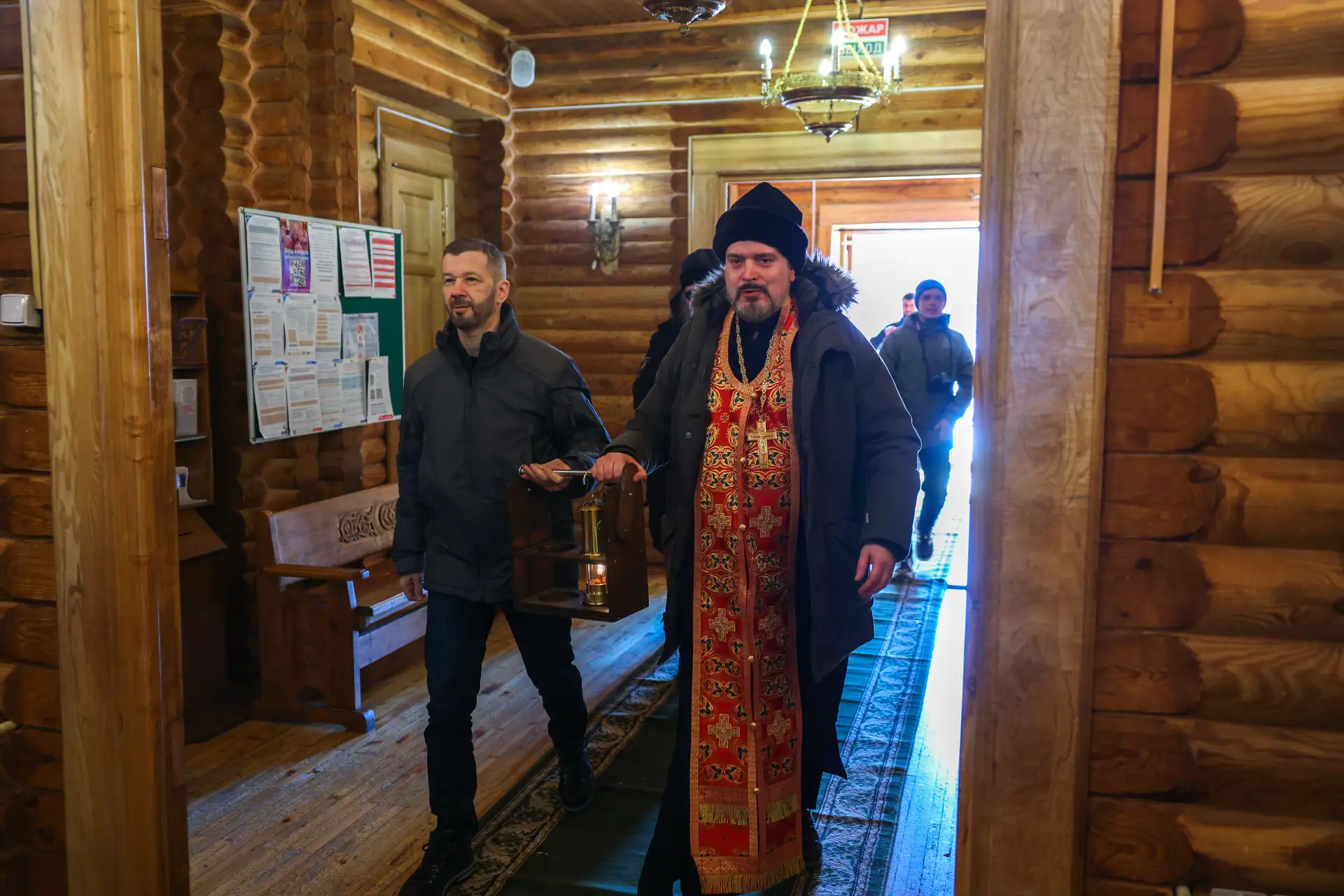 Благодатный огонь доставлен на Чукотку