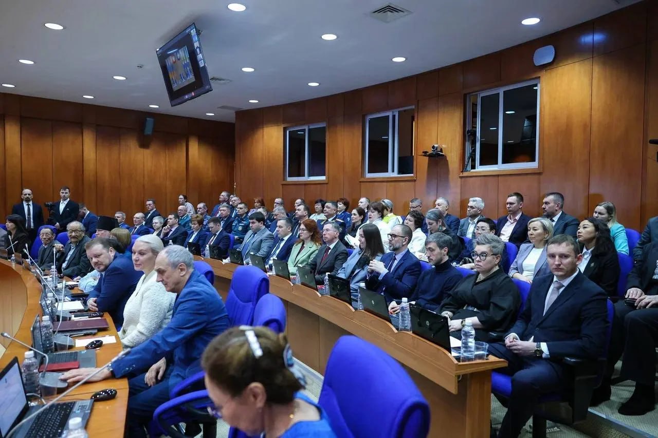 Владислав Кузнецов: Сегодня в ходе отчета в Думе округа рассказал о работе Правительства округа в 2025 году Владислав Кузнецов: Сегодня в ходе отчета в Думе округа рассказал о работе Правительства округа в 2025 году