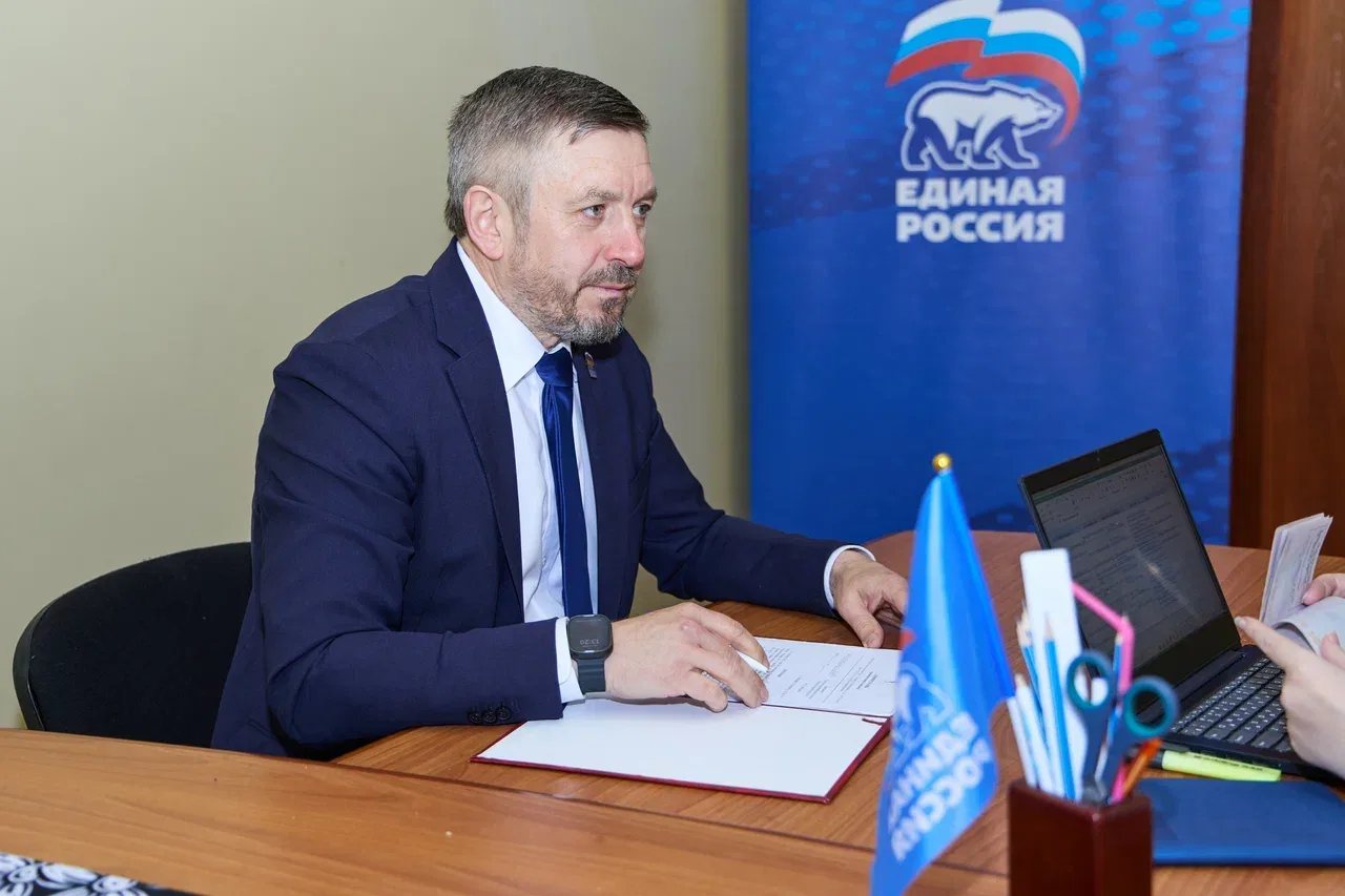 На Чукотке продолжается выдвижение кандидатов на Предварительное голосование партии «Единая Россия» На Чукотке продолжается выдвижение кандидатов на Предварительное голосование партии «Единая Россия»