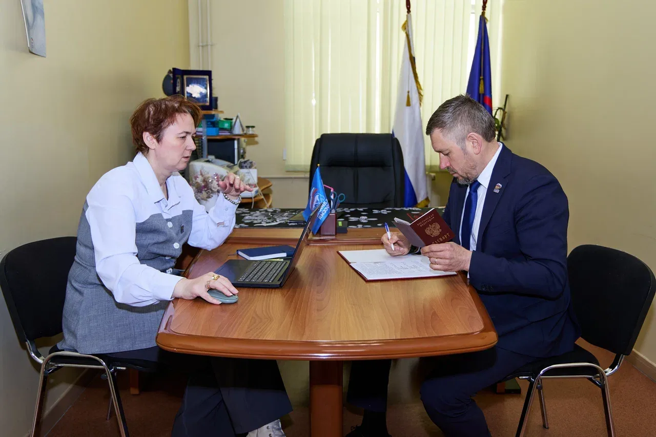 На Чукотке продолжается выдвижение кандидатов на Предварительное голосование партии «Единая Россия» На Чукотке продолжается выдвижение кандидатов на Предварительное голосование партии «Единая Россия»