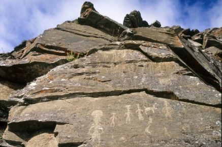 Каменные домики, древние рисунки и треугольник майя — АиФ о необычных находках археологов и загадках прошлого