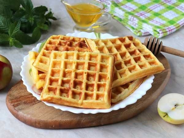 Венские вафли с яблоками: секреты приготовления