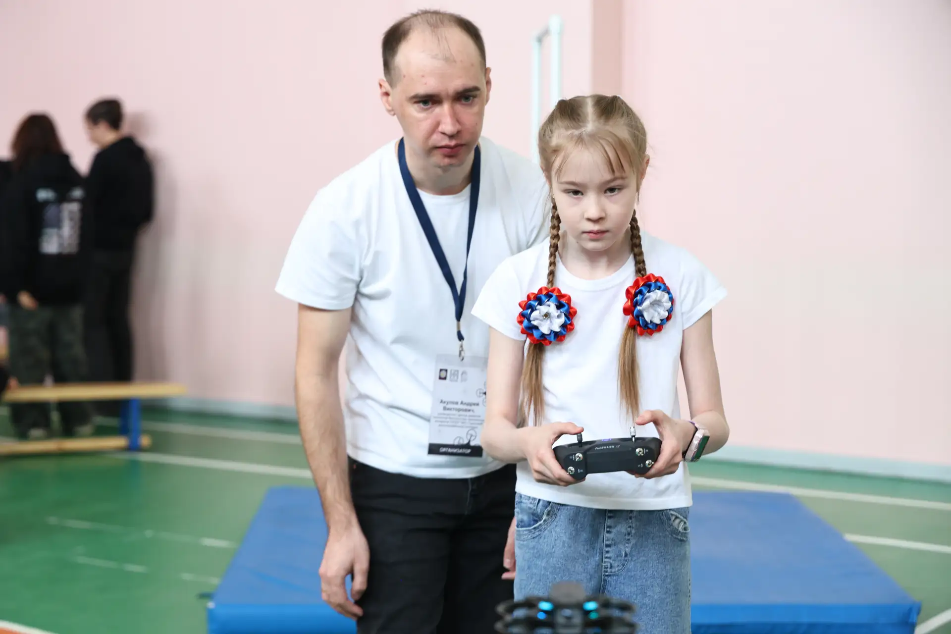 Ветераны СВО стали участниками мастер-класса по управлению БПЛА в столице Чукотки Ветераны СВО стали участниками мастер-класса по управлению БПЛА в столице Чукотки