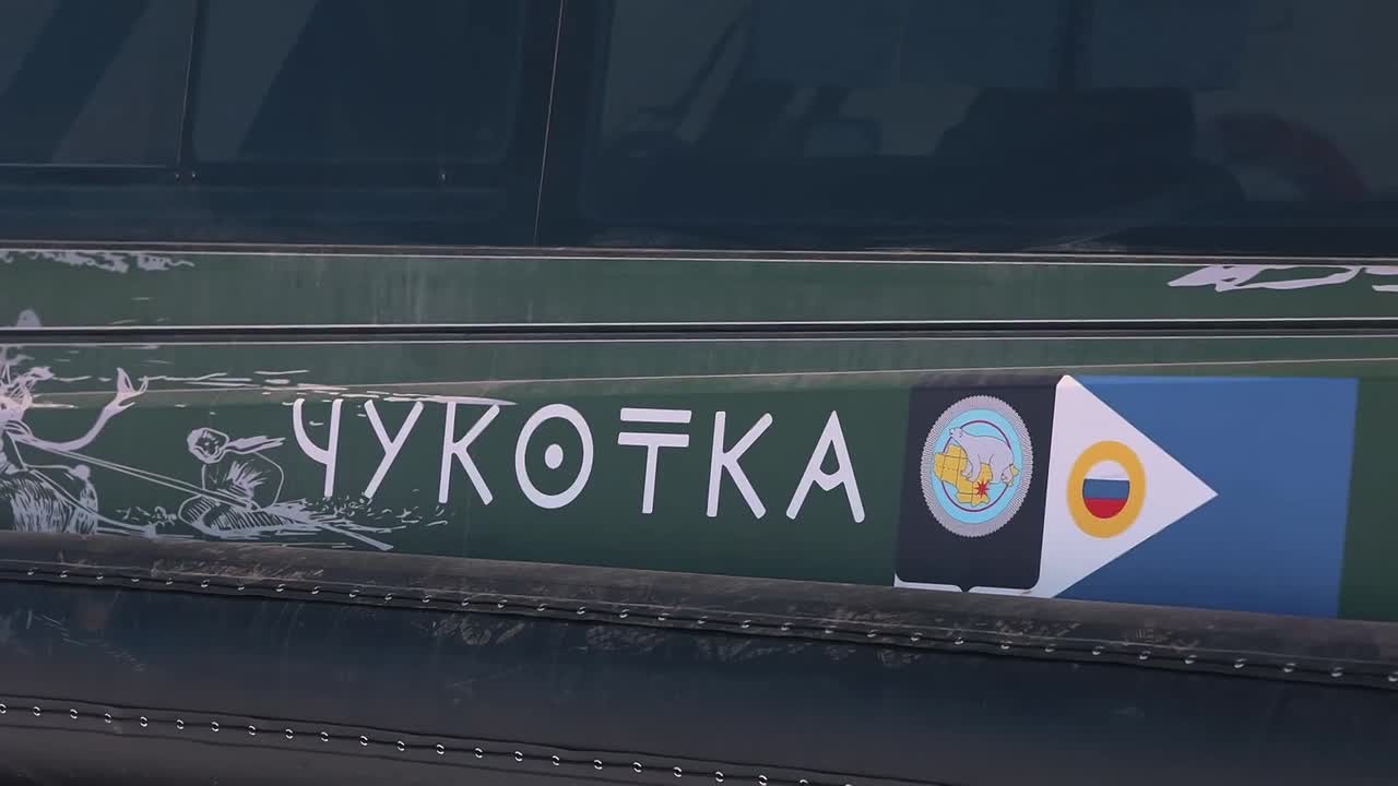 Владислав Кузнецов: С 18 мая пассажиров через Анадырский лиман начинают перевозить глиссеры