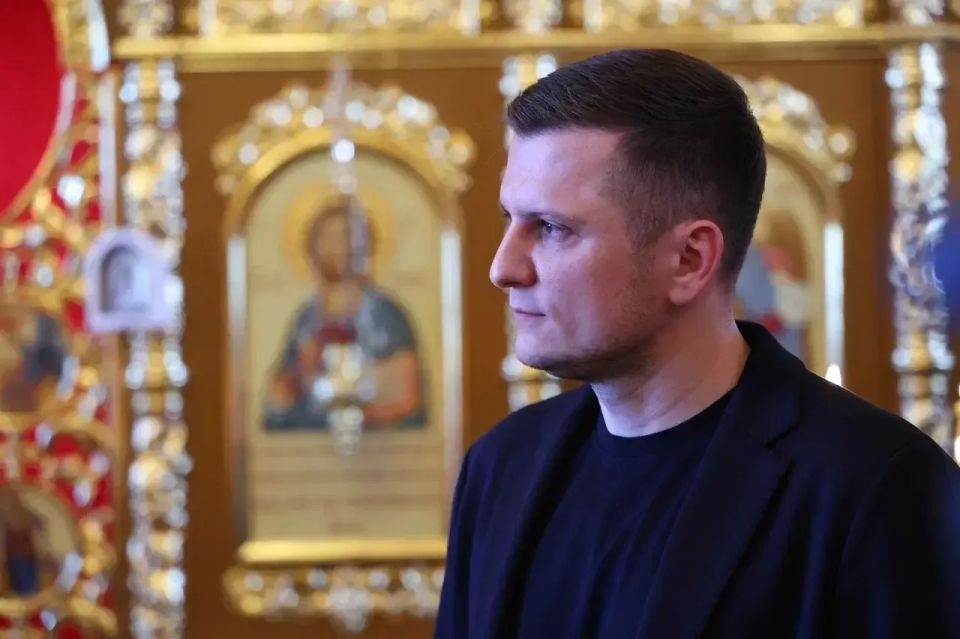 В посёлке Угольные Копи открылся храм святого князя Владимира В посёлке Угольные Копи открылся храм святого князя Владимира