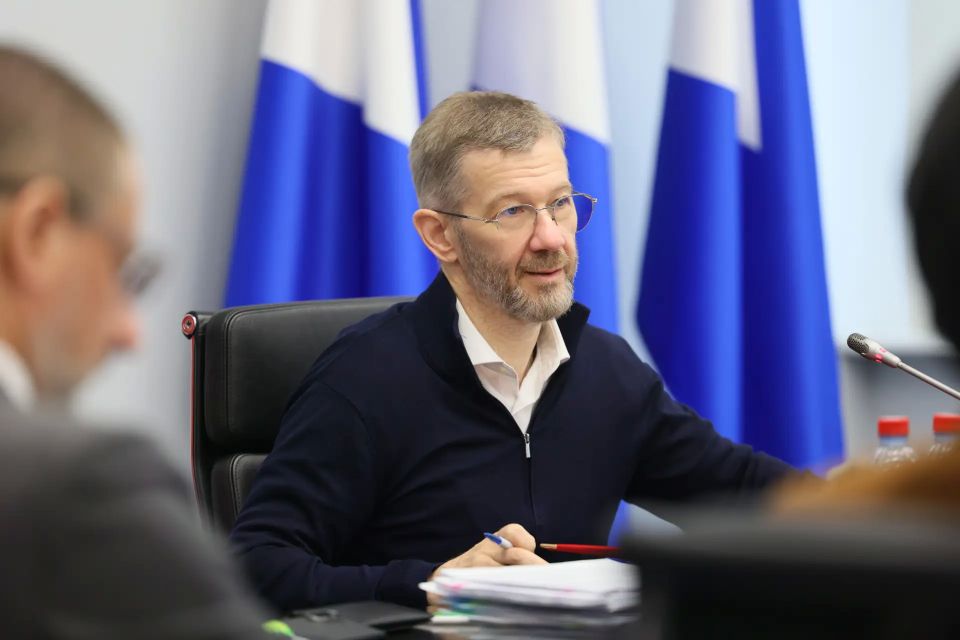 Владислав Кузнецов: На еженедельном заседании Правительства округа утвердили дорожную карту по реализации Стратегии семейной и демографической политики, которая рассчитана до 2036 года