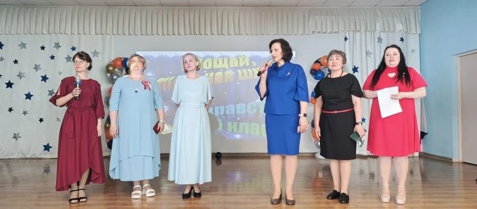 В Анадыре прошёл ещё один важный выпускной вечер В Анадыре прошёл ещё один важный выпускной вечер
