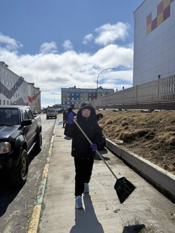 Столица Чукотки просыпается после зимней спячки и преображается на глазах Столица Чукотки просыпается после зимней спячки и преображается на глазах
