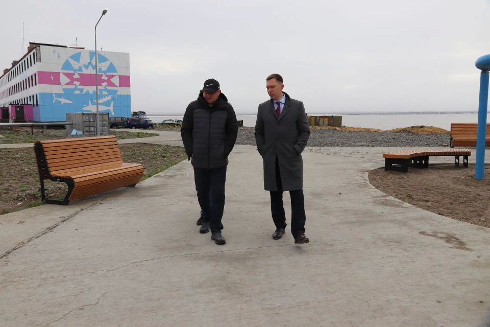 Сегодня во время рабочего объезда проверил ход работ по данным ранее поручениям в адрес наших городских коммунальных служб Сегодня во время рабочего объезда проверил ход работ по данным ранее поручениям в адрес наших городских коммунальных служб