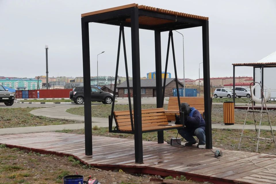 Сегодня во время рабочего объезда проверил ход работ по данным ранее поручениям в адрес наших городских коммунальных служб Сегодня во время рабочего объезда проверил ход работ по данным ранее поручениям в адрес наших городских коммунальных служб