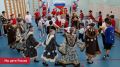 МЫ ДЕТИ РОССИИ. Сегодня, 11 июня, в центре образования села Амгуэма воспитанники лагеря дневного пребывания "Смена Первых и Орлят: первооткрыватели лета" отметили День России