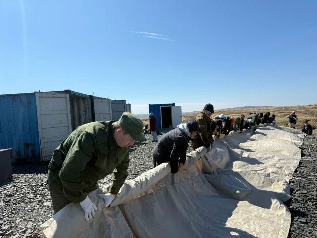 Сотрудники регионального следственного управления совместно с воспитанниками подшефного учреждения прикоснулись к традициям кочевников в рамках выездного похода на стойбище Сотрудники регионального следственного управления совместно с воспитанниками подшефного учреждения прикоснулись к традициям кочевников в рамках выездного похода на стойбище