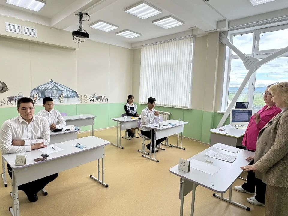 На Чукотке сегодня прошёл очередной ОГЭ На Чукотке сегодня прошёл очередной ОГЭ
