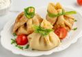 Готовим блинные мешочки с курицей и грибами