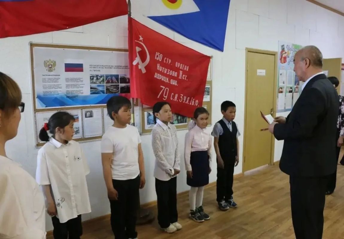 В селе Нешкан открылся отряд «Витязь»: юные патриоты пополнили ряды «ЮНАРМИИ»! В селе Нешкан открылся отряд «Витязь»: юные патриоты пополнили ряды «ЮНАРМИИ»!