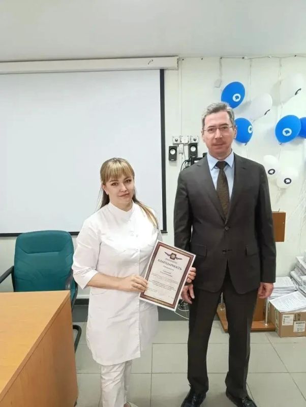 Заместитель Губернатора, начальник Департамента здравоохранения Павел Фадеев поздравил медицинских работников с профессиональным праздником Заместитель Губернатора, начальник Департамента здравоохранения Павел Фадеев поздравил медицинских работников с профессиональным праздником