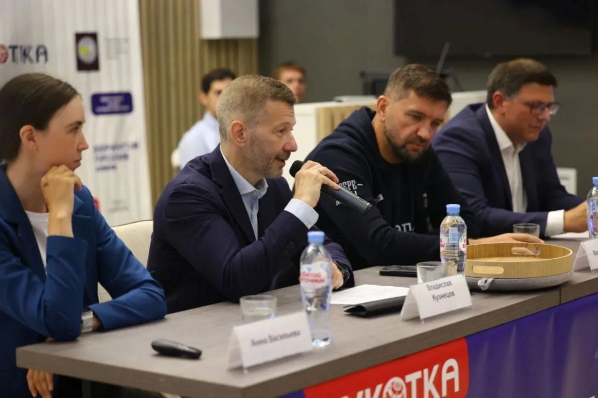 Заплыв через лиман, гастрономический фестиваль, регата на кожаных байдарах: на Чукотке пройдёт пятый фестиваль «Берингов пролив» Заплыв через лиман, гастрономический фестиваль, регата на кожаных байдарах: на Чукотке пройдёт пятый фестиваль «Берингов пролив»