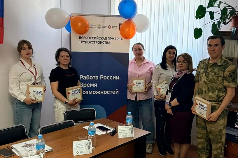 Александр Агапов представит округ на федеральном этапе конкурса "Второй старт", сообщает ИА "Чукотка" Александр Агапов представит округ на федеральном этапе конкурса "Второй старт", сообщает ИА "Чукотка"