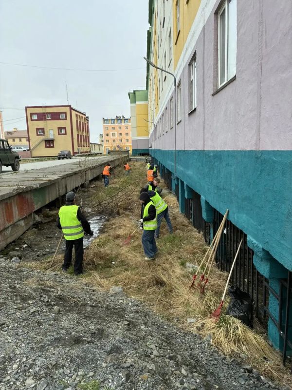 В Анадыре стартовала вторая смена трудовых отрядов подростков В Анадыре стартовала вторая смена трудовых отрядов подростков