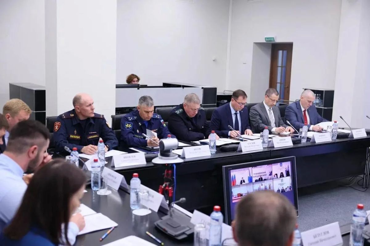 В Правительстве Чукотки обсудили меры антитеррористической безопасности В Правительстве Чукотки обсудили меры антитеррористической безопасности