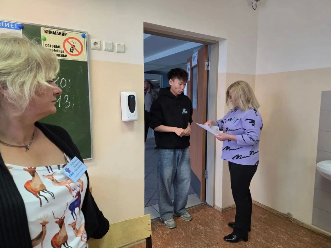 В Чукотском автономном округе прошел второй дополнительный день основного периода ЕГЭ-2026 В Чукотском автономном округе прошел второй дополнительный день основного периода ЕГЭ-2026