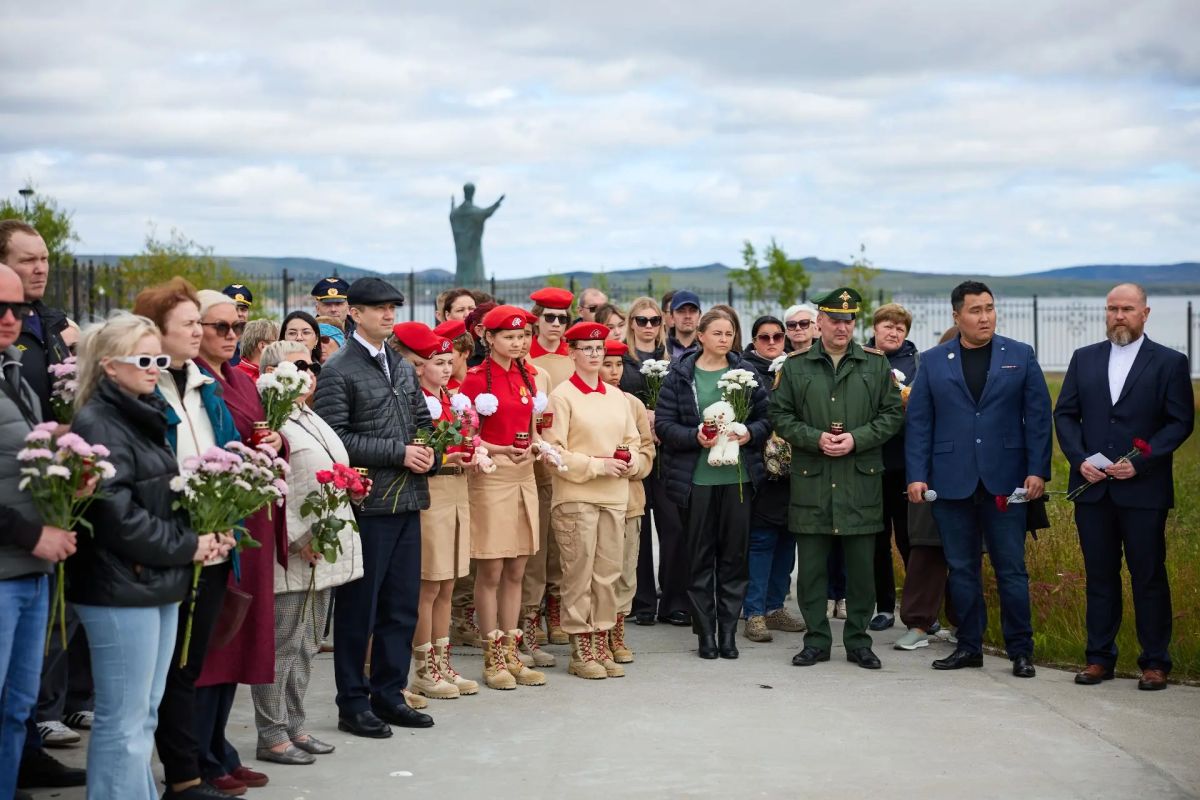 Сегодня — День памяти детей, чьи жизни унесла война на Донбассе Сегодня — День памяти детей, чьи жизни унесла война на Донбассе