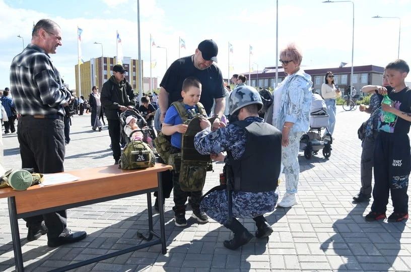 Анадырь встретил 137-ю годовщину концертом, кухней народов и множеством активностей, сообщает ИА "Чукотка" Анадырь встретил 137-ю годовщину концертом, кухней народов и множеством активностей, сообщает ИА "Чукотка"