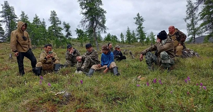 Оленеводы СХП "Олой" из Билибинского района успешно завершили летовку, сообщает ИА "Чукотка" Оленеводы СХП "Олой" из Билибинского района успешно завершили летовку, сообщает ИА "Чукотка"