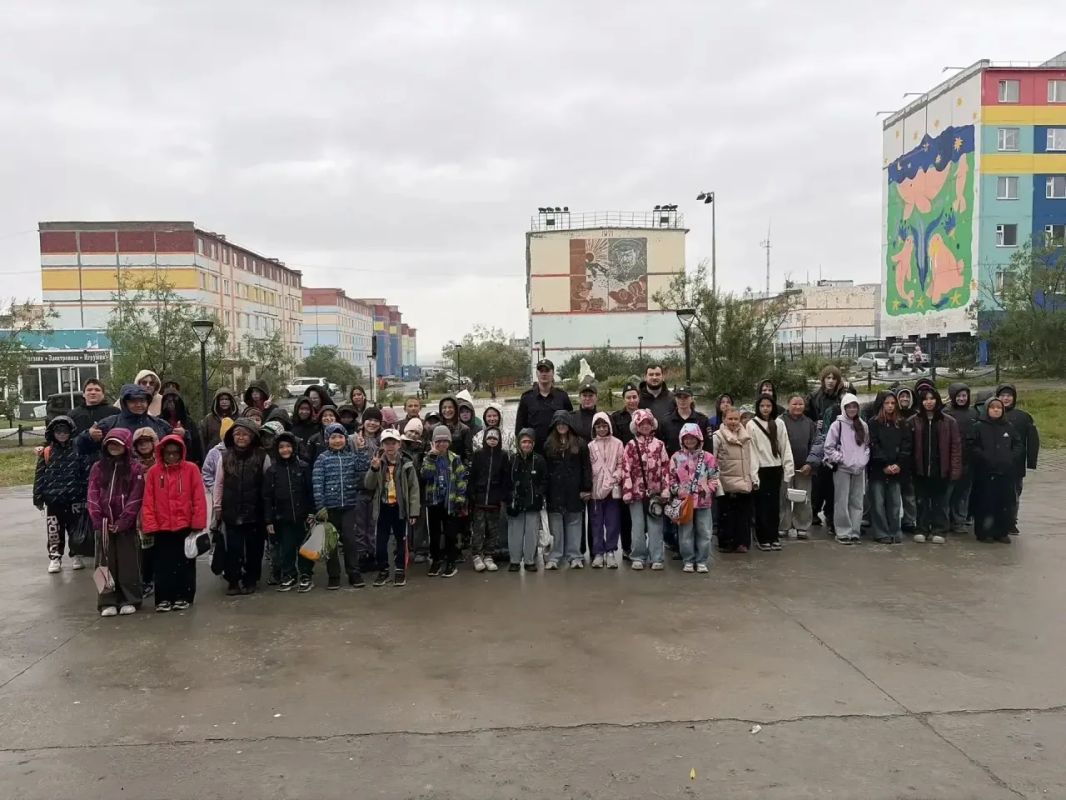 Молодёжь Чукотки встречает День физкультурника в движении Молодёжь Чукотки встречает День физкультурника в движении