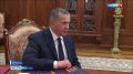 Полпред Президента в ДФО Юрий Трутнев доложил Владимиру Путину о выполнении плана по привлечению инвестиций