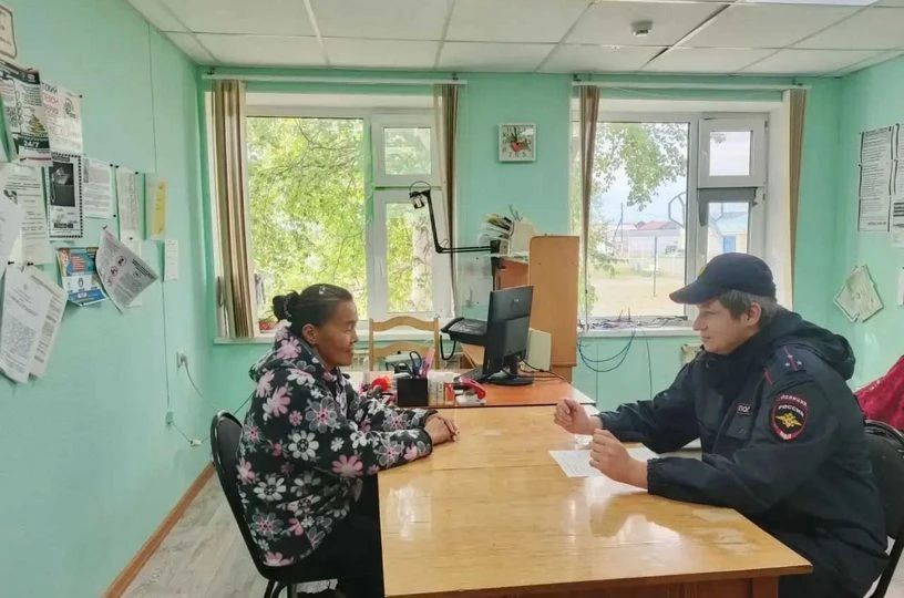 В конкурсе "Народный участковый 2026" в округе участвует сотрудница полиции, сообщает ИА "Чукотка" В конкурсе "Народный участковый 2026" в округе участвует сотрудница полиции, сообщает ИА "Чукотка"