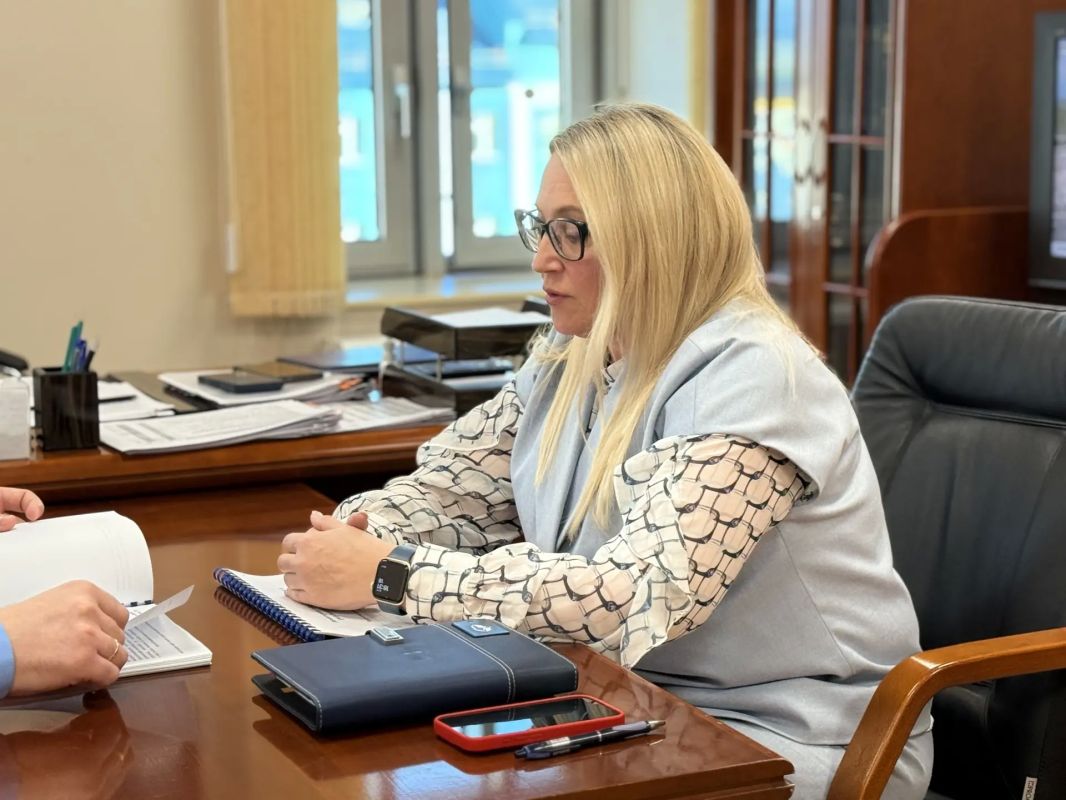 Состоялась рабочая встреча прокурора округа Виталия Бондарева с омбудсменами Чукотки Состоялась рабочая встреча прокурора округа Виталия Бондарева с омбудсменами Чукотки