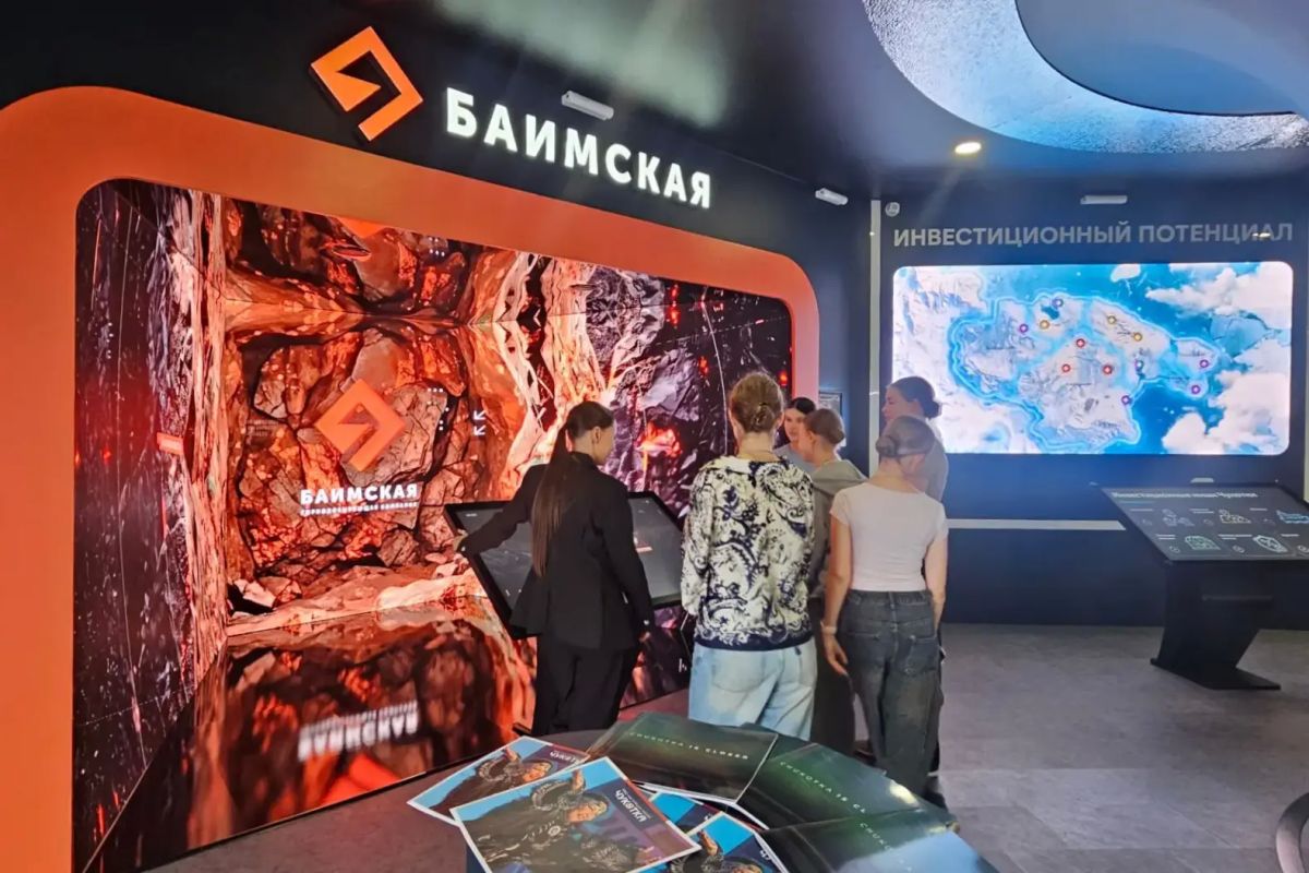 Северное сияние и истории жителей округа демонстрируют на "Улице Дальнего Востока", сообщает ИА "Чукотка" Павильон Чукотки на выставке в рамках ВЭФ-2026 стал местом встречи высоких технологий и древних традиций. Гости форума... Северное сияние и истории жителей округа демонстрируют на "Улице Дальнего Востока", сообщает ИА "Чукотка" Павильон Чукотки на выставке в рамках ВЭФ-2026 стал местом встречи высоких технологий и древних традиций. Гости форума...
